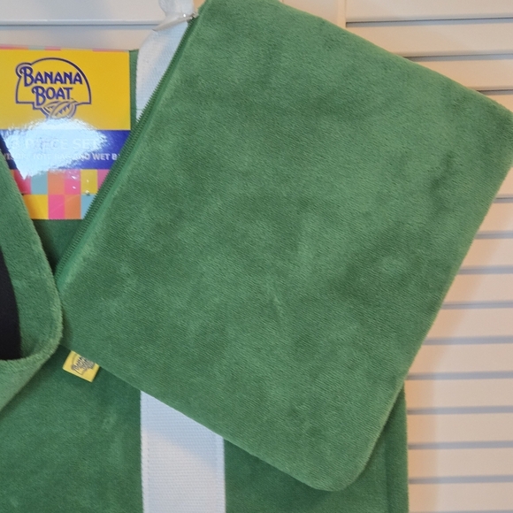 Banana Boat 3 Pc Beach Set Terry Cloth Large Tote Visor Wet Bag Green White - Picture 3 of 14